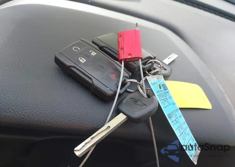 2019 Chevrolet Silverado 1500 Ld Lt z USA, uszkodzony, nr VIN 2GCVKPEC9K1204427